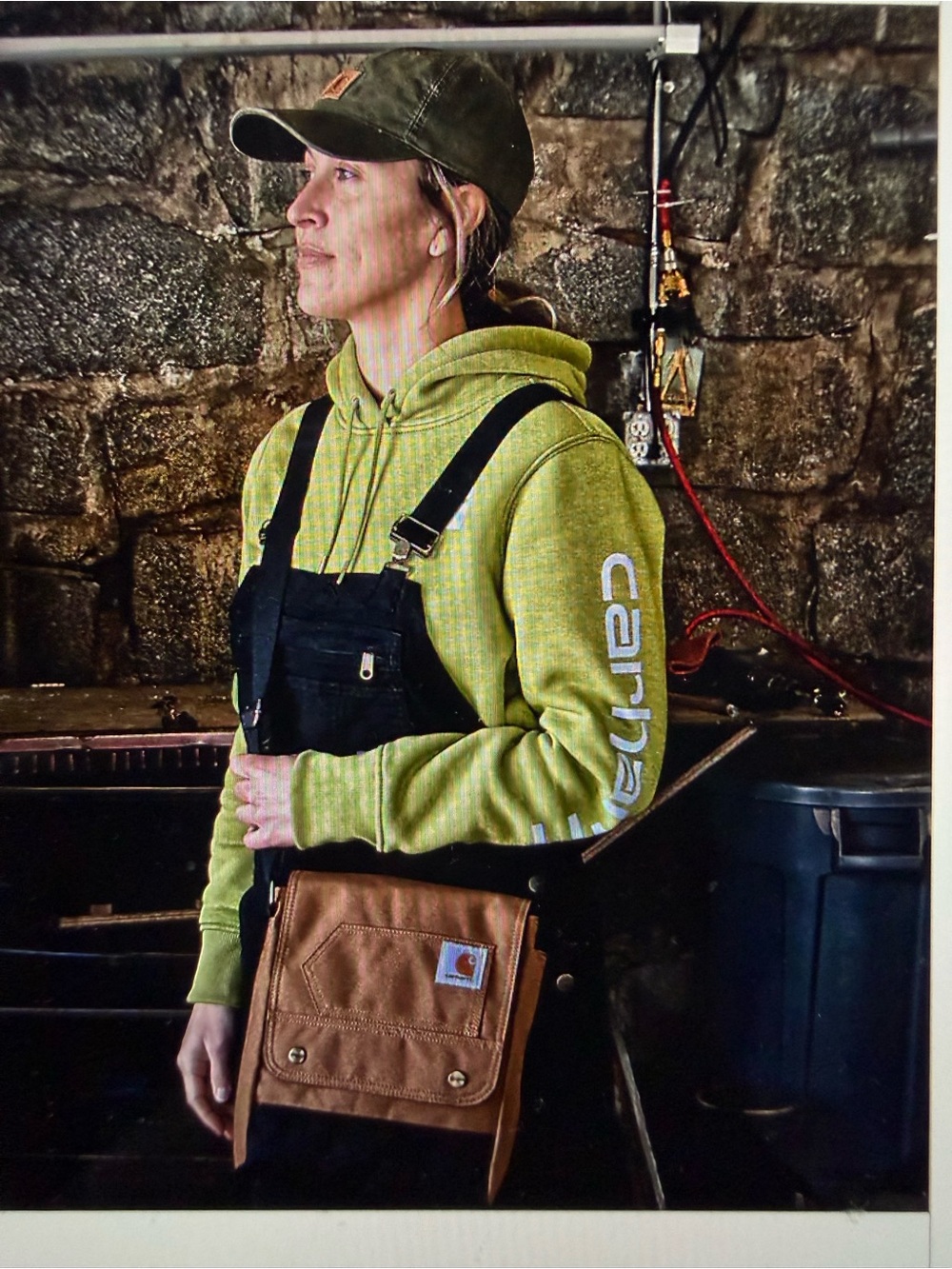 Carhartt crossbody snap bag port/purple color